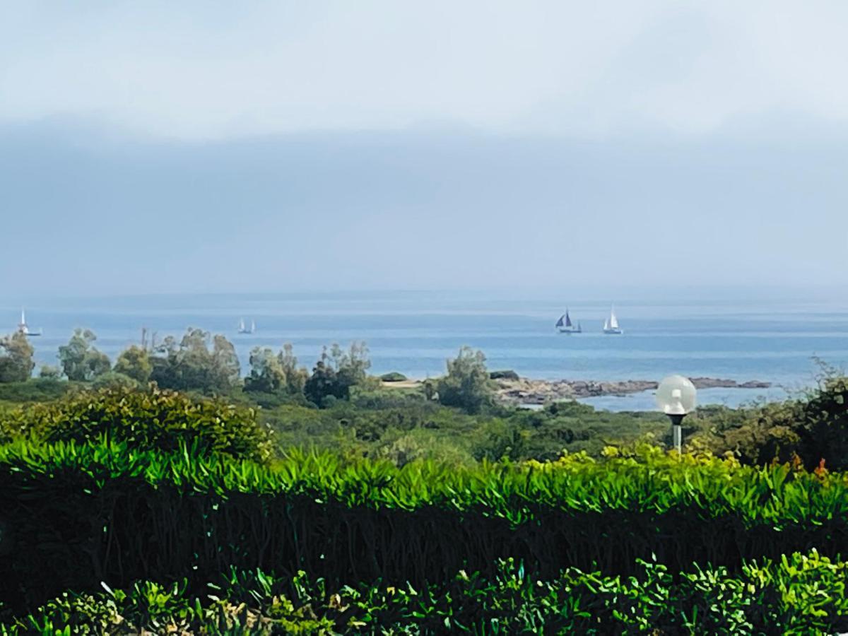 Villa Adel San Teodoro  Exterior photo