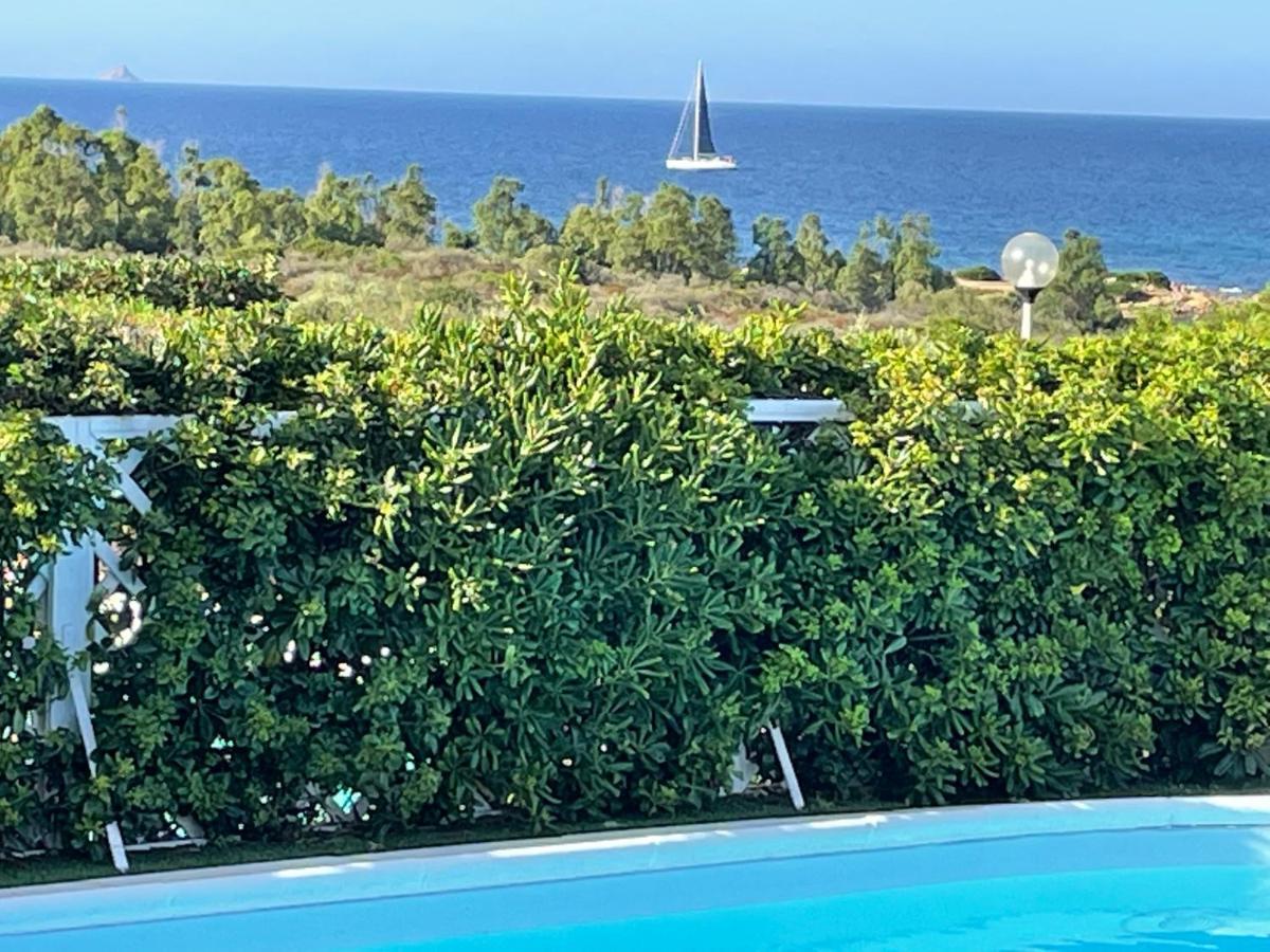 Villa Adel San Teodoro  Exterior photo